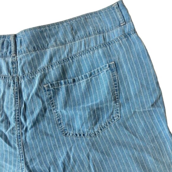 NYDJ High Rise Brigitte Wide Leg Capri Jeans 18 Light Marine Striped NWT - Picture 12 of 12